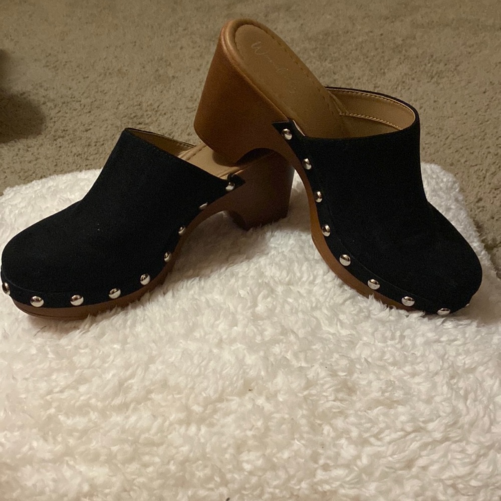 Wonderly faux suede studded clog